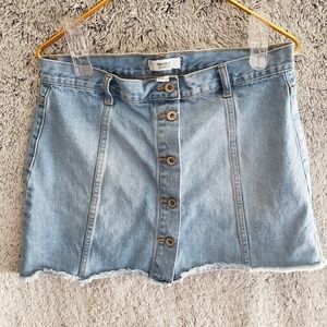 Used Sz 31 Forever 21 Button Up Denim Skirt